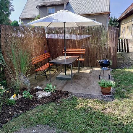 Dum U Krize Villa Broumov Kültér fotó